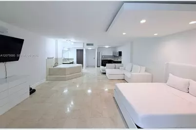 2301 Collins Ave #621, Miami Beach, FL 33139 - Photo 1