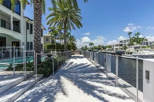 2627 Castilla Isle, Fort Lauderdale, FL 33301 - Photo 45