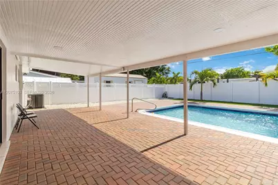 913 SW 49th Ave, Plantation, FL 33317 - Photo 27