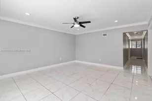 913 SW 49th Ave, Plantation, FL 33317 - Photo 11