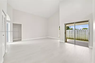 1181 SW 108th Ter, Davie, FL 33324 - Photo 35