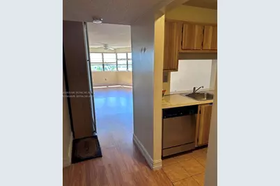 20850 San Simeon Way #603-5, Miami, FL 33179 - Photo 5