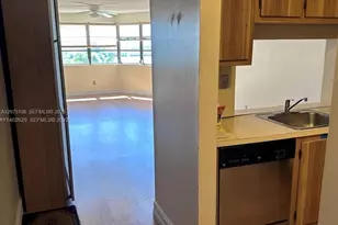 20850 San Simeon Way, Miami, FL 33179 - Photo 5