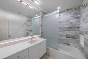 10203 Collins Ave, Bal Harbour, FL 33154 - Photo 27