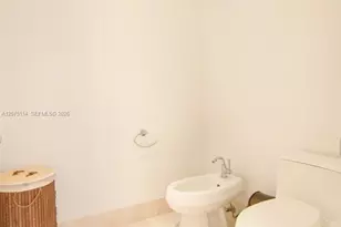 17001 Collins Ave, Sunny Isles Beach, FL 33160 - Photo 31