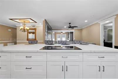 6620 SW 6th St, Pembroke Pines, FL 33023 - Photo 11