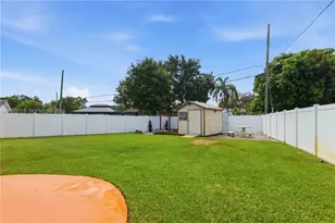 6620 SW 6th St, Pembroke Pines, FL 33023 - Photo 43