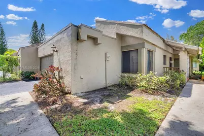 16871 Patio Village Ct, Weston, FL 33326 - Photo 31