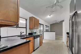 16871 Patio Village Ct, Weston, FL 33326 - Photo 13