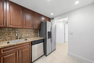 401 Golden Isles Dr, Hallandale Beach, FL 33009 - Photo 7