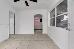 1137 NW 29th Terrace, Miami, FL 33127 - Photo 9