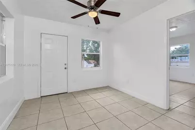 1137 NW 29th Ter #1137, Miami, FL 33127 - Photo 15