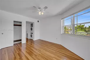 800 W 42 St, Miami Beach, FL 33140 - Photo 25