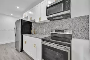 5740 Mayo St, Hollywood, FL 33023 - Photo 9