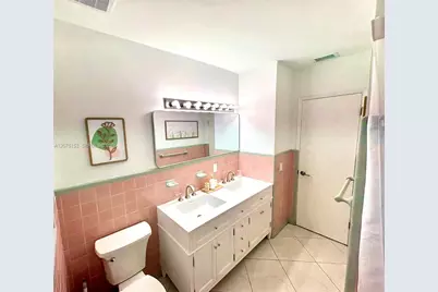 14500 NE 5th Ct, Miami, FL 33161 - Photo 9