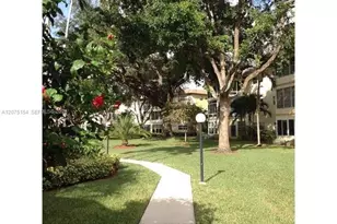 5181 W Oakland Park Blvd, Lauderdale Lakes, FL 33313 - Photo 15