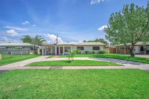 741 NE 8th St, Pompano Beach, FL 33060 - Photo 9
