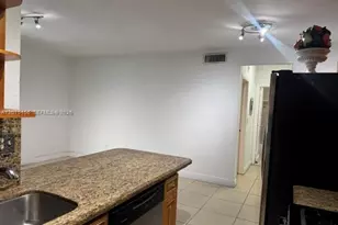 640 Pennsylvania Ave, Miami Beach, FL 33139 - Photo 5