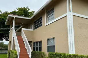 10112 Twin Lakes Dr, Coral Springs, FL 33071 - Photo 1