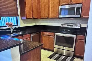 11281 NW 88th St, Doral, FL 33178 - Photo 3