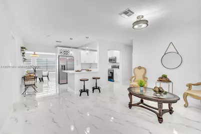 741 NE 8th St, Pompano Beach, FL 33060 - Photo 17