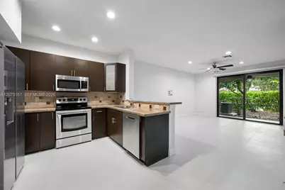 3810 Tree Top Dr, Weston, FL 33332 - Photo 5