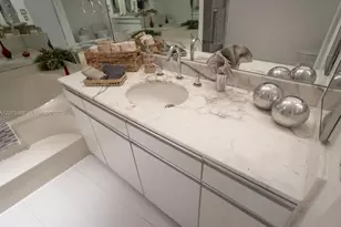 9 Island Ave, Miami Beach, FL 33139 - Photo 11