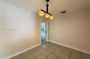 4585 E 9th Ln, Hialeah, FL 33013 - Photo 5