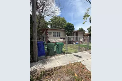 1075 NW 28th St, Miami, FL 33127 - Photo 3