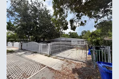 1345 NW 25th St, Miami, FL 33142 - Photo 3