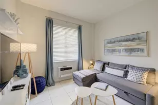 3030 Collins Ave, Miami Beach, FL 33140 - Photo 1