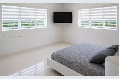 14951 Royal Oaks Ln #1601, North Miami, FL 33181 - Photo 7