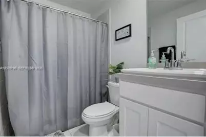 565 NE 5th Pl, Florida City, FL 33034 - Photo 17