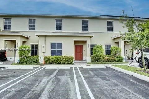 565 NE 5th Pl - 565 NE 5th Pl, Florida City, FL 33034 Luxury Property | Jose Angel Pina
