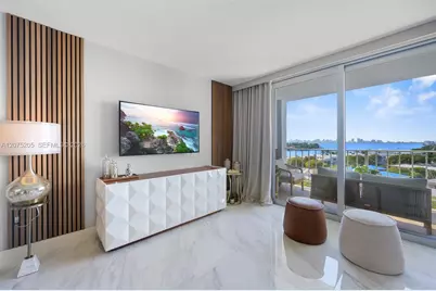 6900 Bay Dr #8A, Miami Beach, FL 33141 - Photo 1