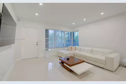 1125 99th St #12, Bay Harbor Islands, FL 33154 - Photo 3