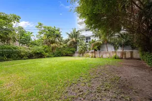 1125 99th St, Bay Harbor Islands, FL 33154 - Photo 25