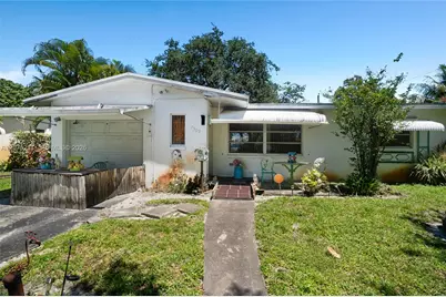 7509 Garfield St, Hollywood, FL 33024 - Photo 1