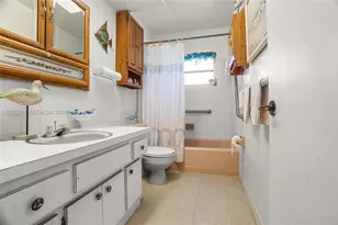 7509 Garfield St, Hollywood, FL 33024 - Photo 13