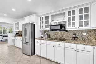 413 Tamarind Dr, Hallandale Beach, FL 33009 - Photo 39