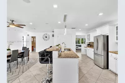 413 Tamarind Dr, Hallandale Beach, FL 33009 - Photo 43