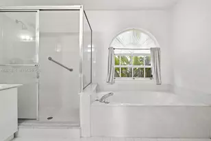 609 Verona Pl, Weston, FL 33326 - Photo 23
