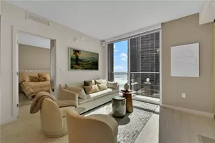 77 SE 5th, Miami, FL 33131 - Photo 11