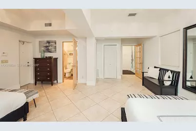 302 Balboa St #0, Hollywood, FL 33019 - Photo 37