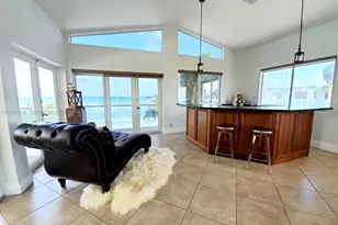 302 Balboa St, Hollywood, FL 33019 - Photo 9