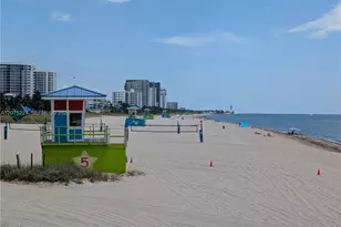 3221 NE 7th St, Pompano Beach, FL 33062 - Photo 23