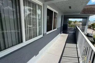11195 SW 1st St, Sweetwater, FL 33174 - Photo 9