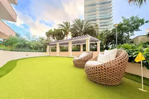 300 Pointe Dr, Miami Beach, FL 33139 - Photo 49