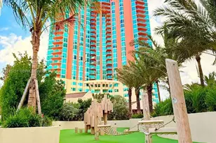 300 Pointe Dr, Miami Beach, FL 33139 - Photo 51