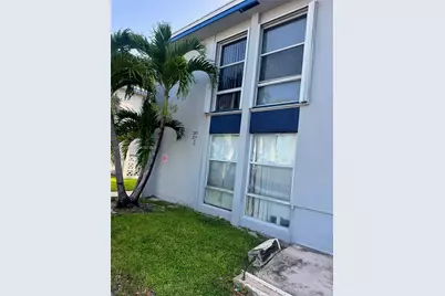 2071 NW 46th Ave #104I, Lauderhill, FL 33313 - Photo 3